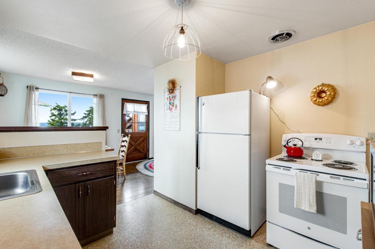 Sundown Memory Lane Cabin Camano ภายนอก รูปภาพ