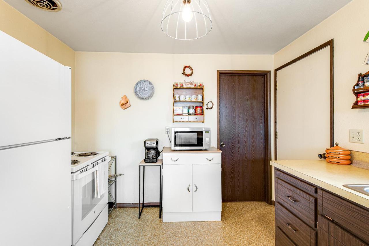 Sundown Memory Lane Cabin Camano ภายนอก รูปภาพ