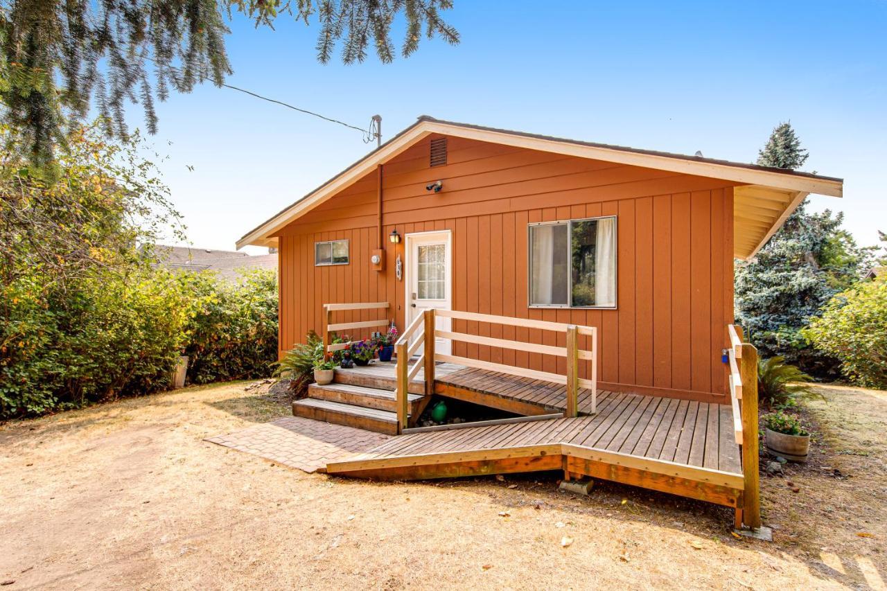 Sundown Memory Lane Cabin Camano ภายนอก รูปภาพ